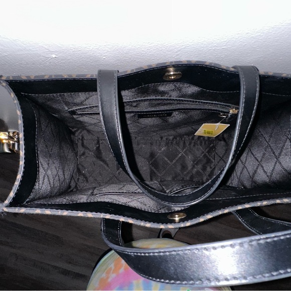 Michael Kors new with tags tote bag - Picture 3 of 5